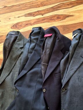 Men's Classic Blazer Bundle Of 4- Black, Gray, Navy & Grn Sz 42 Long